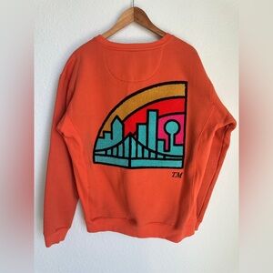 By way of Dallas skyline crewneck pullover sweatshirt Size‎ Large
